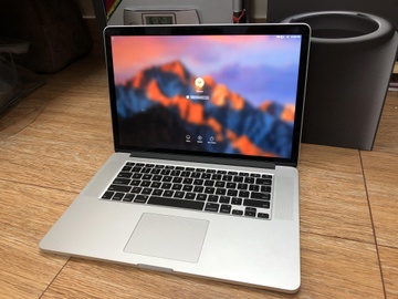Apple thu hoi dong MacBook loi pin, co the phat no hinh anh
