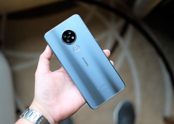 Nokia 7.2 ve Viet Nam - 3 camera Zeiss, gia 6,2 trieu dong hinh anh