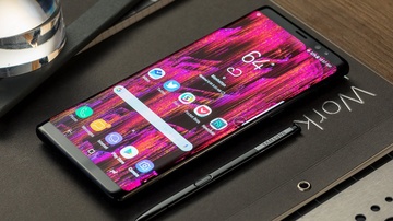Loat smartphone cao cap man hinh 2K, gia duoi 5 trieu dong hinh anh