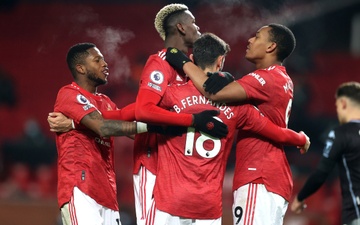BLV bi tan cong tren mang sau binh luan ve Manchester United hinh anh