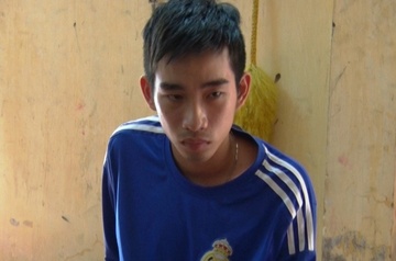 Nam sinh vao phong ban gai trom laptop gia 32 trieu hinh anh