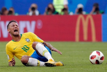 Maradona khuyen Neymar dung nen an va nua hinh anh