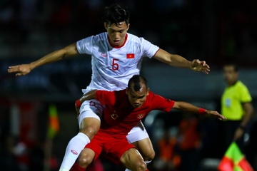 'Tuyen Viet Nam se thang Indonesia neu choi tap trung' hinh anh
