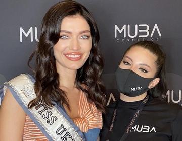 Hoa hau Ukraine khong nhan duoc su quan tam khi di thi Miss Universe hinh anh