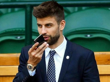Pique bi chup anh cung co gai la sau chia tay Shakira hinh anh