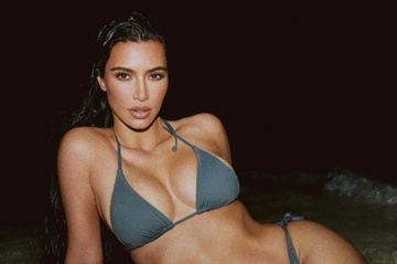 Kim Kardashian tau dinh thu doc bo bien tri gia hon 70 trieu USD hinh anh
