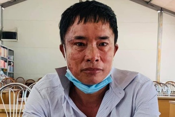 Nguoi dan ong om vo roi tu thieu hinh anh