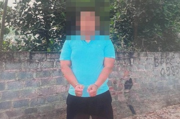 Chup anh song ao voi cong so 8, 2 nguoi bi phat 30 trieu dong hinh anh