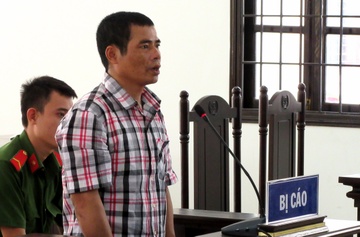 Cha no sung trung con gai linh 6 nam tu hinh anh