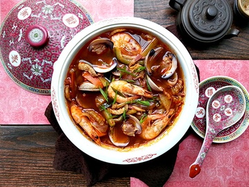 Cach lam mi cay hai san dung kieu Han hinh anh