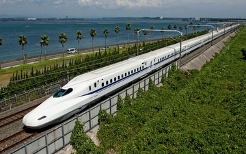 Nhung dieu thu vi ve tau cao toc shinkansen cua Nhat Ban hinh anh
