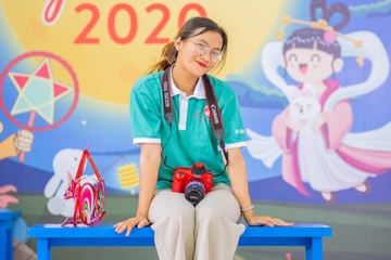 Nhung nguoi tre khong ve que, o lai TP.HCM tranh dich hinh anh