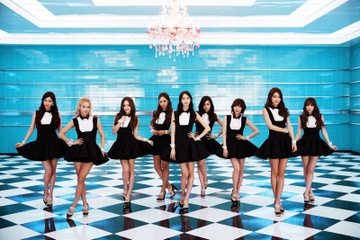 SNSD giat cup ngay tuan dau tro lai hinh anh