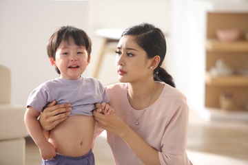 Nhung roi loan tieu hoa thuong gap o tre nho me nen biet hinh anh