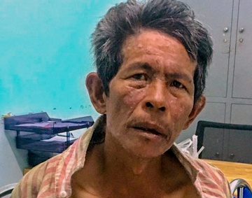 Gianh nhau cho ngu, nguoi dan ong danh chet ban hinh anh