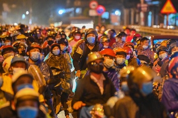 Tinh Ninh Thuan noi gi viec xu phat nguoi tu di xe may ve que? hinh anh
