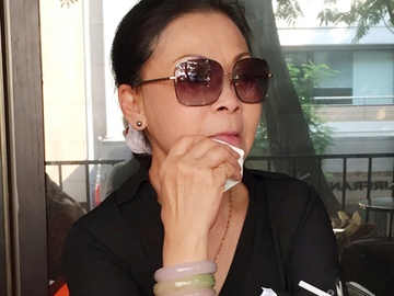Khanh Ly ve Viet Nam lam show vao thang 5 hinh anh