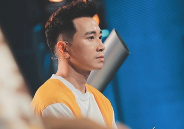 Cham diem 4 huan luyen vien Rap Viet mua hai hinh anh