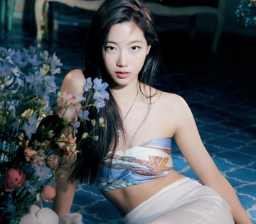 Tai sao cac cong ty giai tri muon ca si canh tranh nhau? hinh anh
