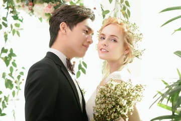 Cai ket dep cua cap tinh nhan Han - Belarus sau nhieu nam yeu xa hinh anh