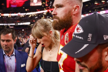 Taylor Swift bi chi trich vi dung may bay rieng qua nhieu hinh anh