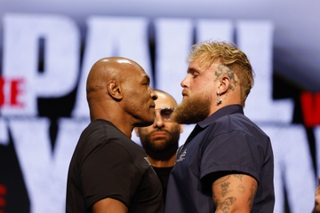 Moi nguy doi voi Mike Tyson khi thach dau Jake Paul hinh anh