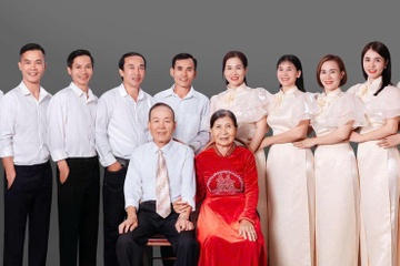 Vo chong o Thanh Hoa co 10 con, 40 chau chat, tu hop dong nhu hoi hinh anh