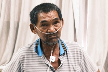 'Hiep si Minh co don' nhap vien, duoc ung ho gan 500 trieu dong hinh anh