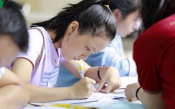 Ky thi THPT quoc gia 2017: Tranh sai lam khi chon nganh nghe hinh anh