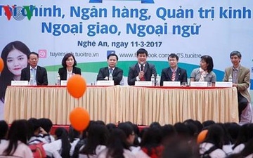 Cau truc de thi THPT quoc gia nam 2017 se duoc sap xep nhu the nao? hinh anh