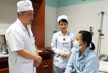 Thanh Hoa thuc hien thanh cong ca ghep than dau tien hinh anh