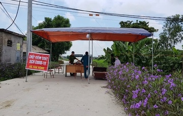 Hai Duong phong toa thon co nguoi nghi mac Covid-19 hinh anh