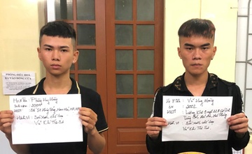 Nhom thanh nien Hai Phong che tao tuyp sat de giai quyet mau thuan hinh anh