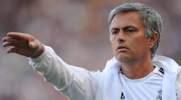 'Jose Mourinho se dan dat Real Madrid vao mua giai toi' hinh anh