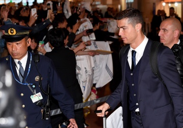 Ronaldo 'cat duyen' hoan toan voi Tay Ban Nha sau khi sang Juventus hinh anh