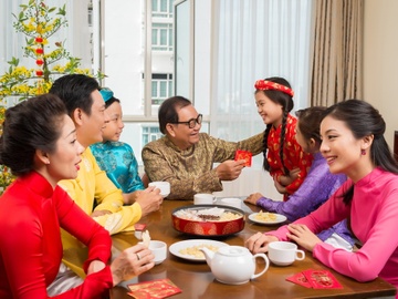 Nam moi chi ven tron khi cung nhau nhu y hinh anh