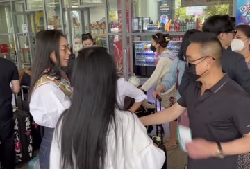 Ngo Thanh Van, Huy Tran va dan nghe si co mat o Da Nang truoc le cuoi hinh anh