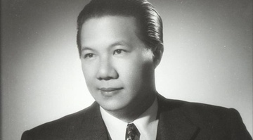 Vua Bao Dai thoai vi, trao an, kiem nhu the nao? hinh anh
