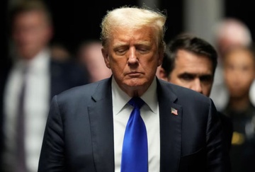 Cac nha tai tro ung ho nhieu tien hon khi ong Trump bi ket toi hinh anh