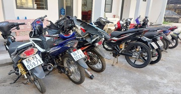 Hanh trinh xoa bang cuop nhi ‘cam hang chem chet no’ gay an o mien Tay hinh anh