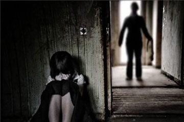 Cuu pho tru tri chua bi truy to vi nhieu lan xam hai 4 tre em hinh anh