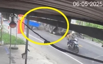 Xe ba gác chuyển làn đột ngột bị xe ben tông văng, tài xế tử vong
