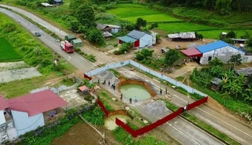 7 'Hố tử thần' liên tục vỡ ra ở Bắc Kạn