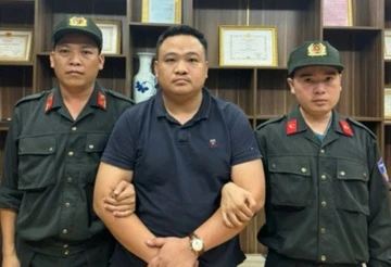 Khoi to 124 bi can ve toi lua dao hon 500 ty dong nhieu nguoi cao tuoi hinh anh