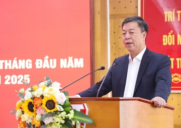 Tap trung bien tap, xuat ban bo sach Van kien Dang toan tap hinh anh