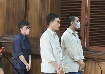 Chở ma túy ngụy trang dưới bó rau, cô gái trẻ bị tuyên án tử hình