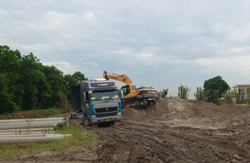 Khoi to giam doc Cong ty be tong Viet Nhat vi gay o nhiem moi truong hinh anh