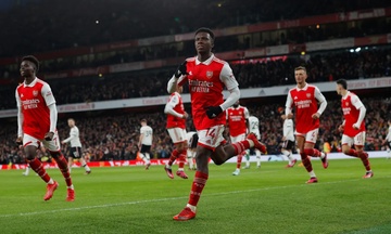 Arsenal mang khi chat cua nha vo dich hinh anh