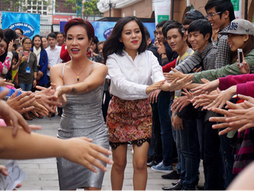 Ngung cap phep nhieu chuong trinh: Thap thom doi cho hinh anh