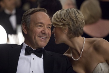 Netflix khai tu 'House of Cards' giua be boi tinh duc cua Kevin Spacey hinh anh